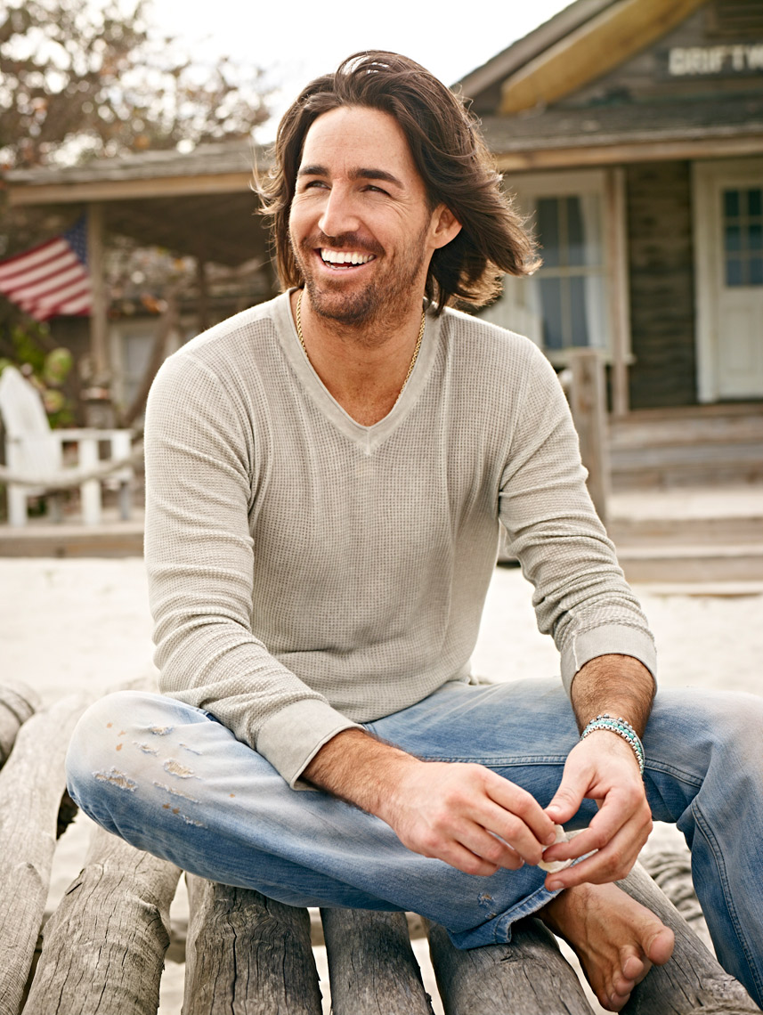 06_Grey_Knit_Shirt_400